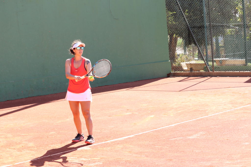 Os 10 erros que os tenistas iniciantes cometem - Eu amo jogar tênis